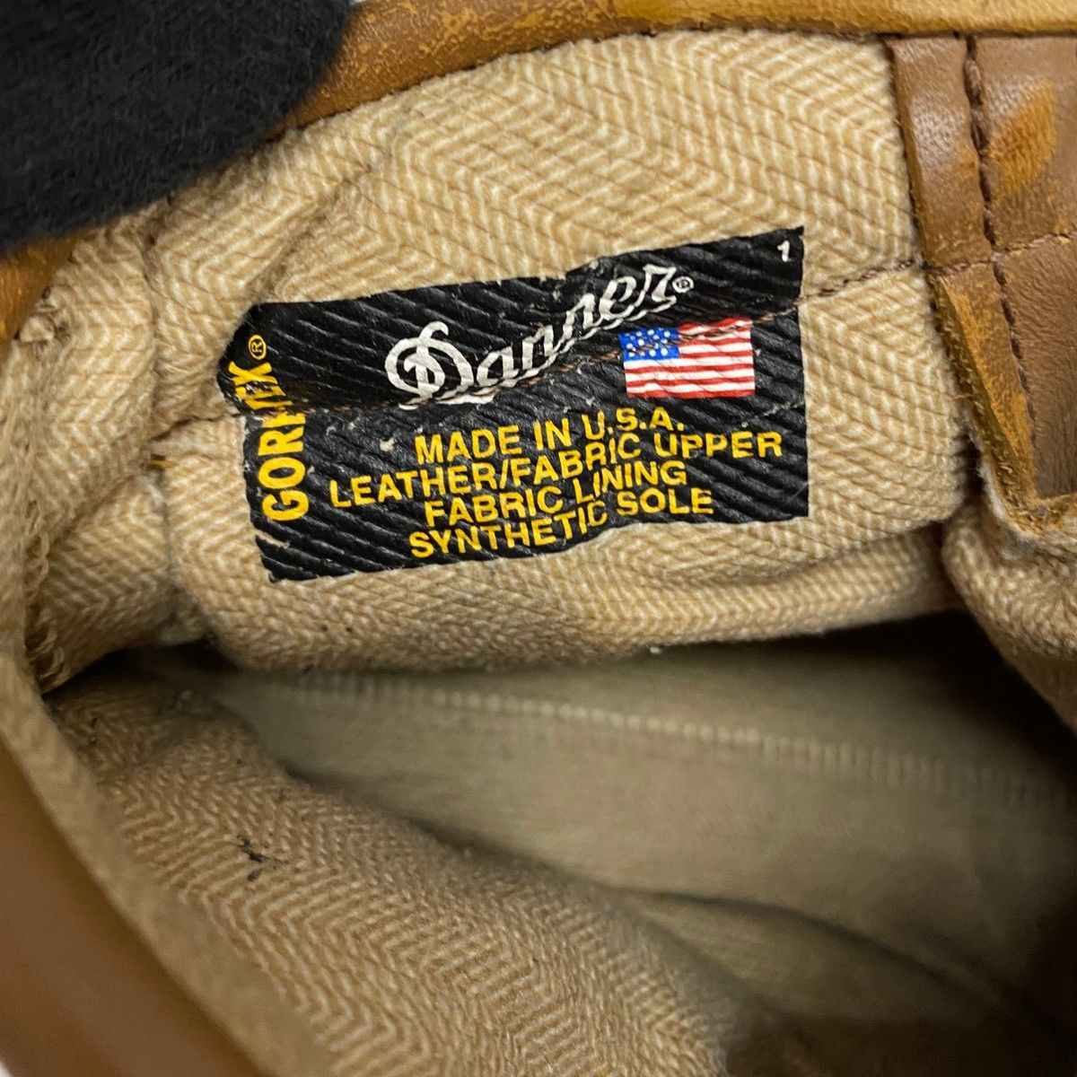 ダナー Danner 90