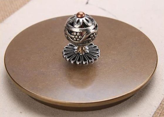 急須を入れる 鋳鉄製の壷