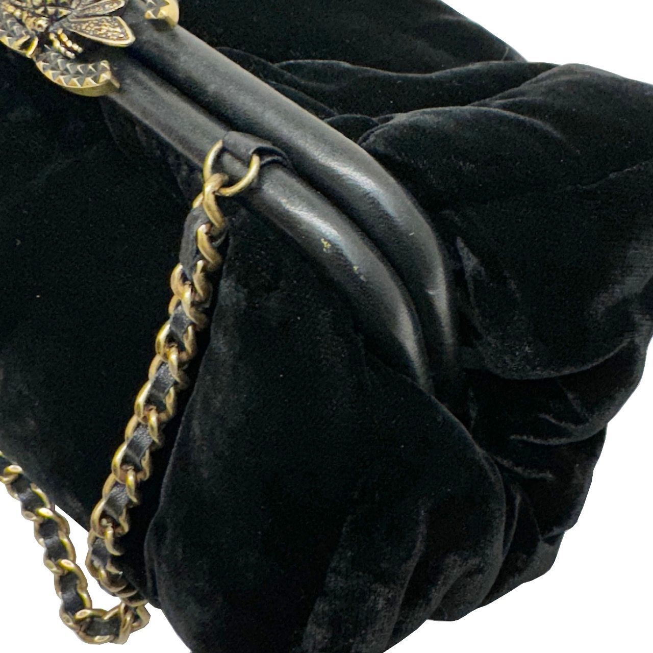 CHANEL 黒ベルベットパーティーバッグ Mini flap bag, Velvet, strass & gold-tone metal, black