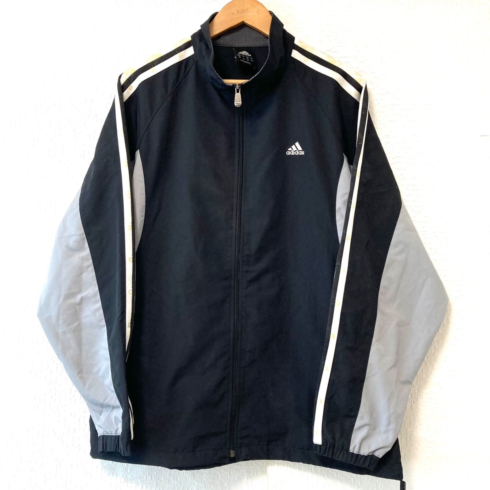 adidas ジップアップジャケット XOサイズ 上下セット 新品未使用タグ付き 大きいサイズ！ XO！(^w^)b adidas アディダス ジップアップ