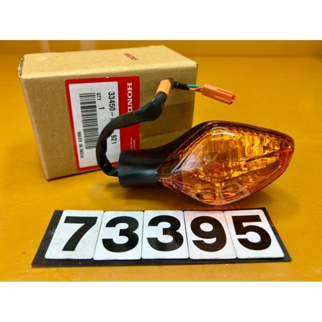 73395 中古 HONDA ホンダ グロム 純正ウインカー 33450-K26-921 - メルカリ