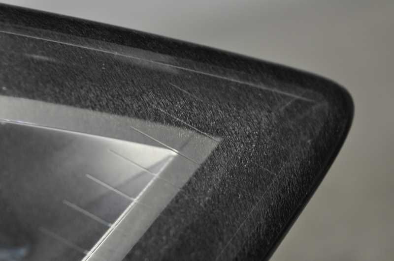 右 ヘッドライト