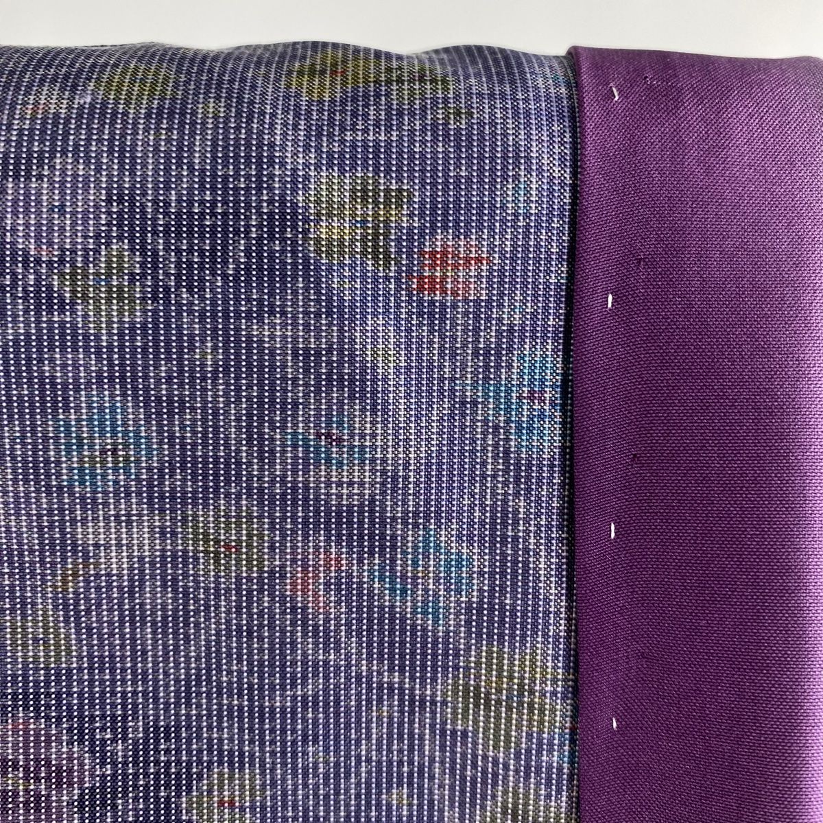 新品 高級 小紋 大島紬 袷 オシャレ着 身丈約156cm 裄丈65cm 大島紬 身丈162.5cm 裄丈65cm M 袷 都喜ヱ門 やまと 証紙 霞草