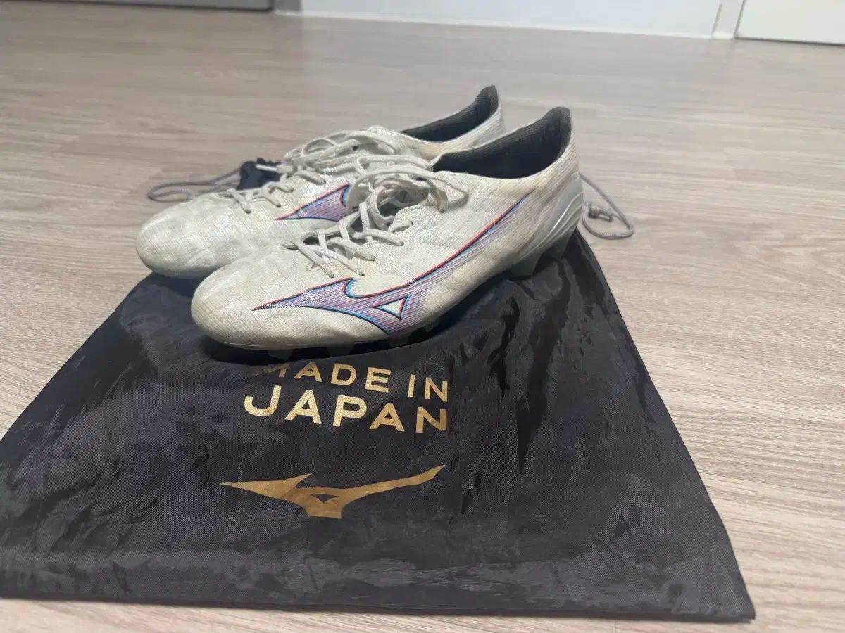 Mizuno ミズノ アルファ MD 日本