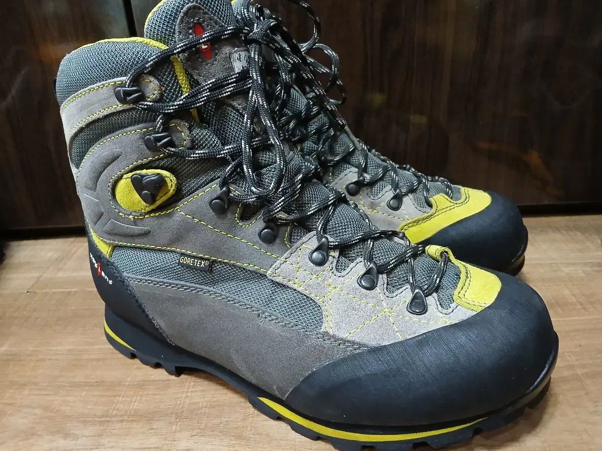 GORE-TEX
