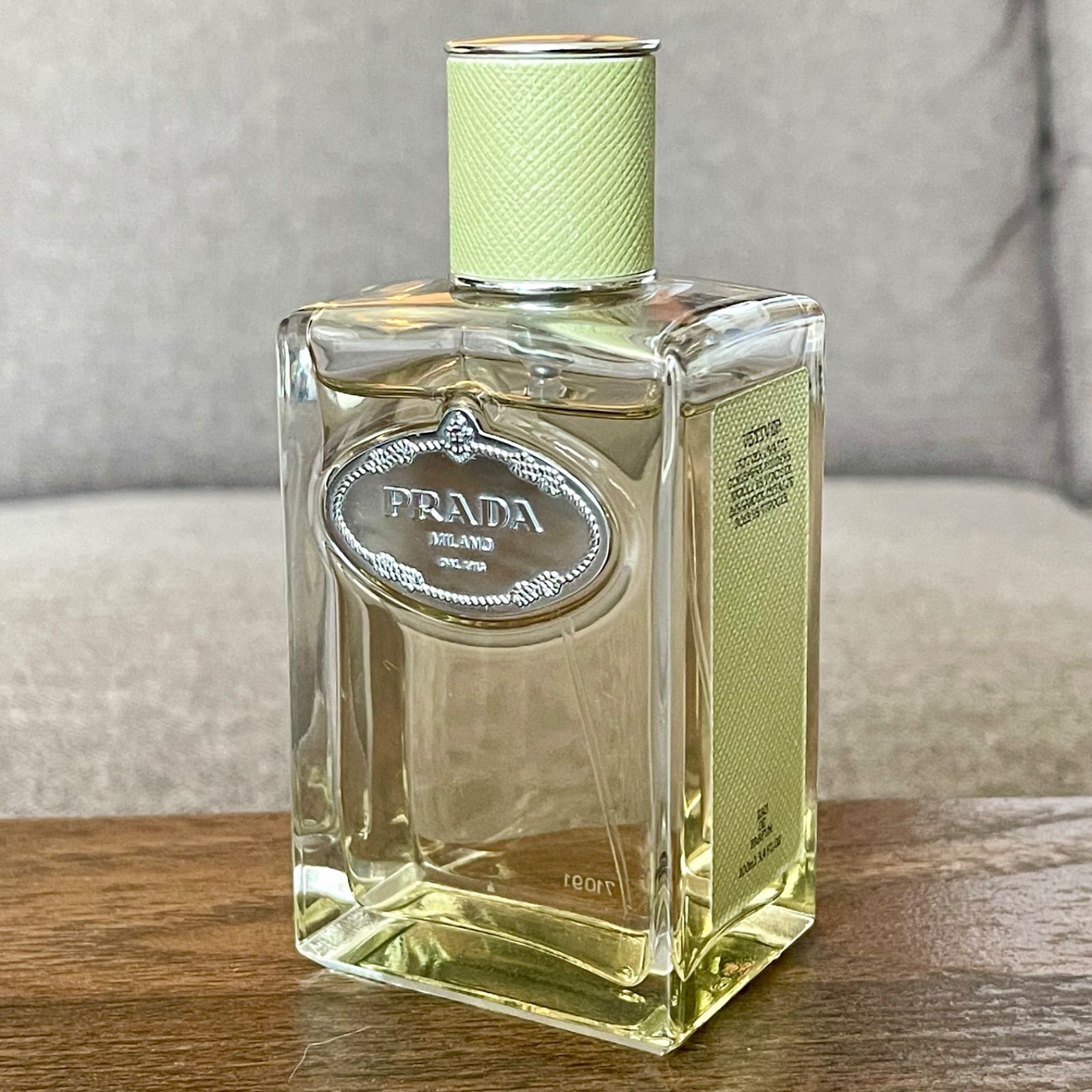 インフュージョン ドゥ プラダ ベチバー オーデパルファム 100ml