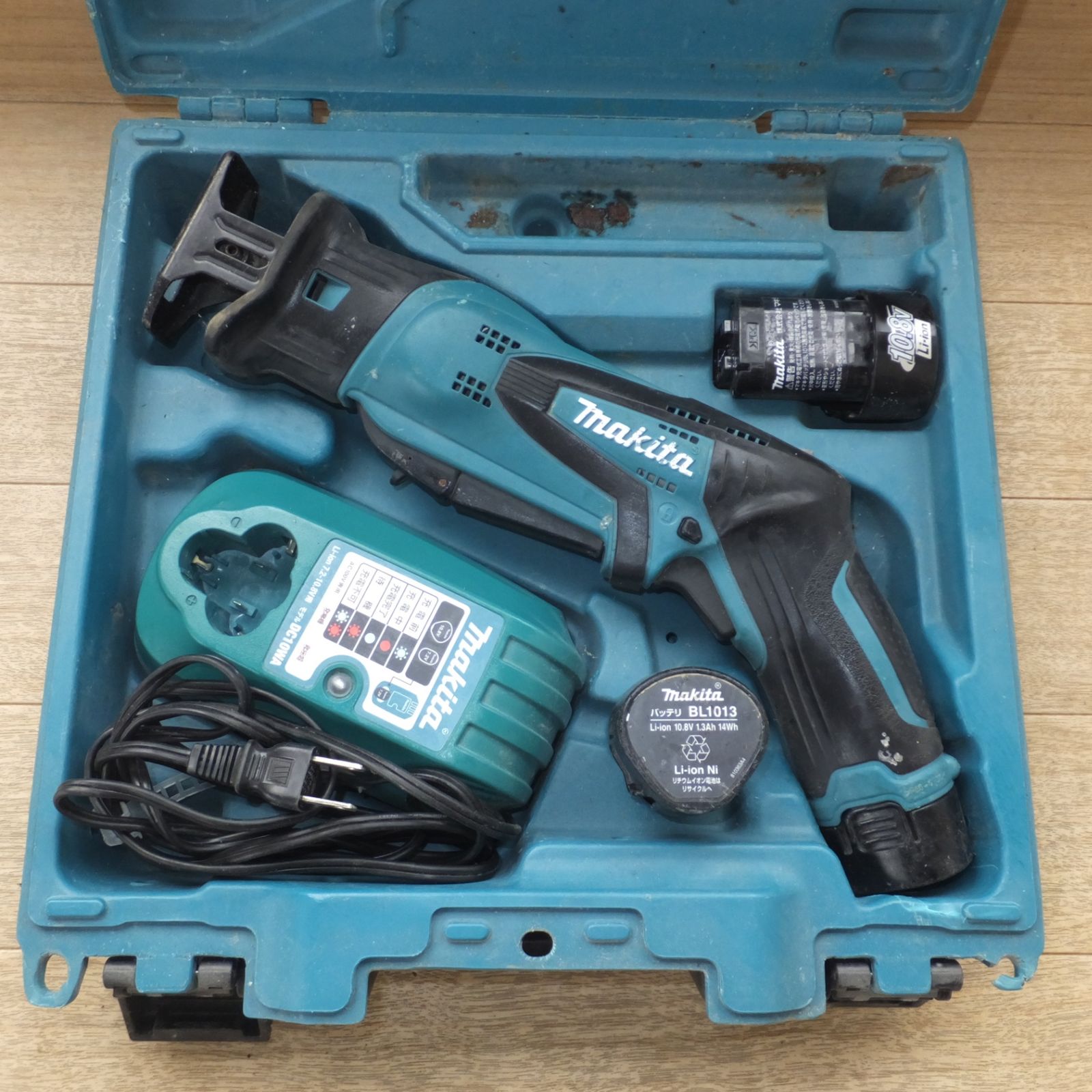 送料無料] ☆マキタ makita 充電式レシプロソー JR101DW 10.8V