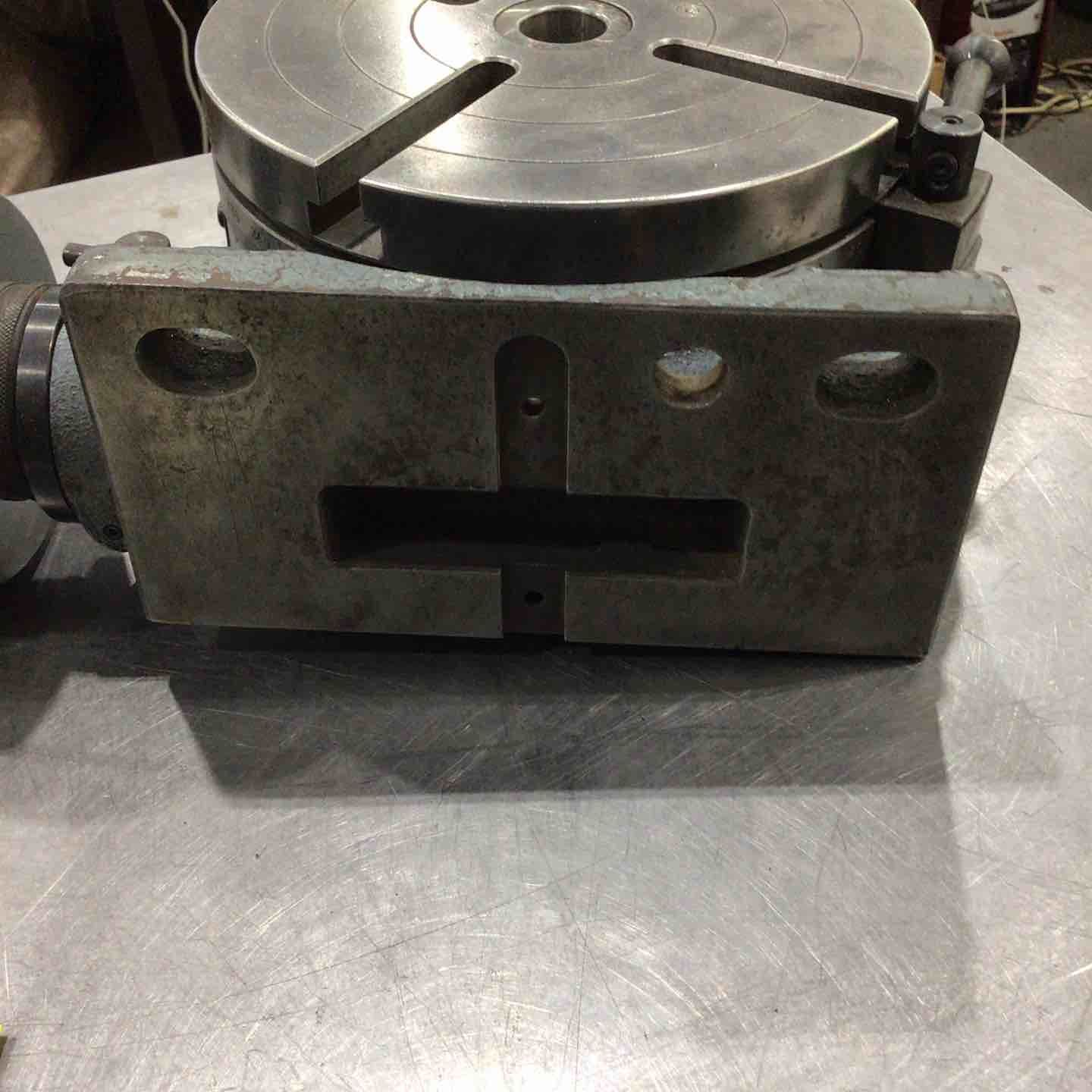 NEWS 大和工機 縦横兼用ロータリーテーブル RT-200 200mm サーキュラー 