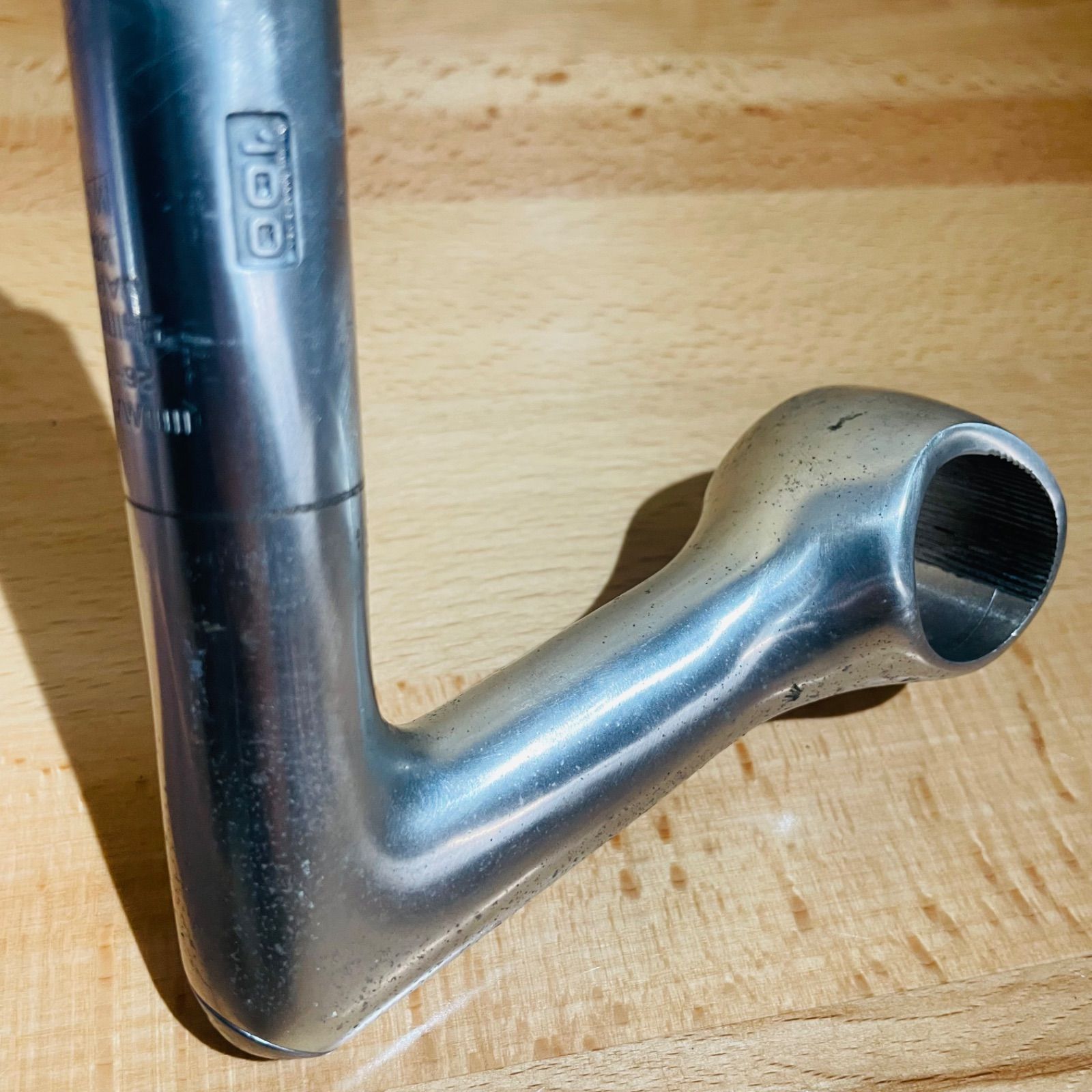VeloBase.com - Component: Shimano HS-7400, Dura-Ace