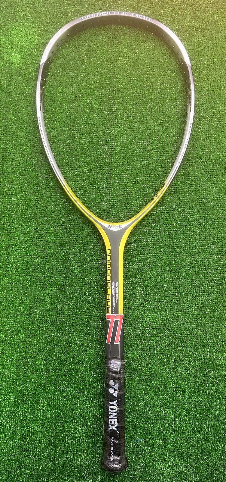 【未使用品】YONEX ヨネックス　ARMOR BLADE77　アーマーブレード77　一本シャフト　テニスラケット