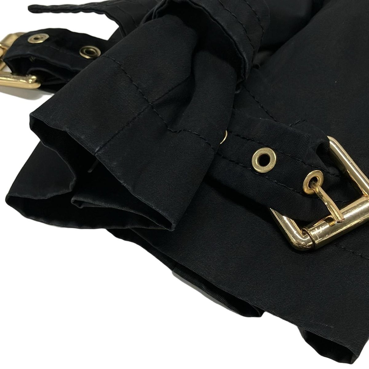 トレンチコート