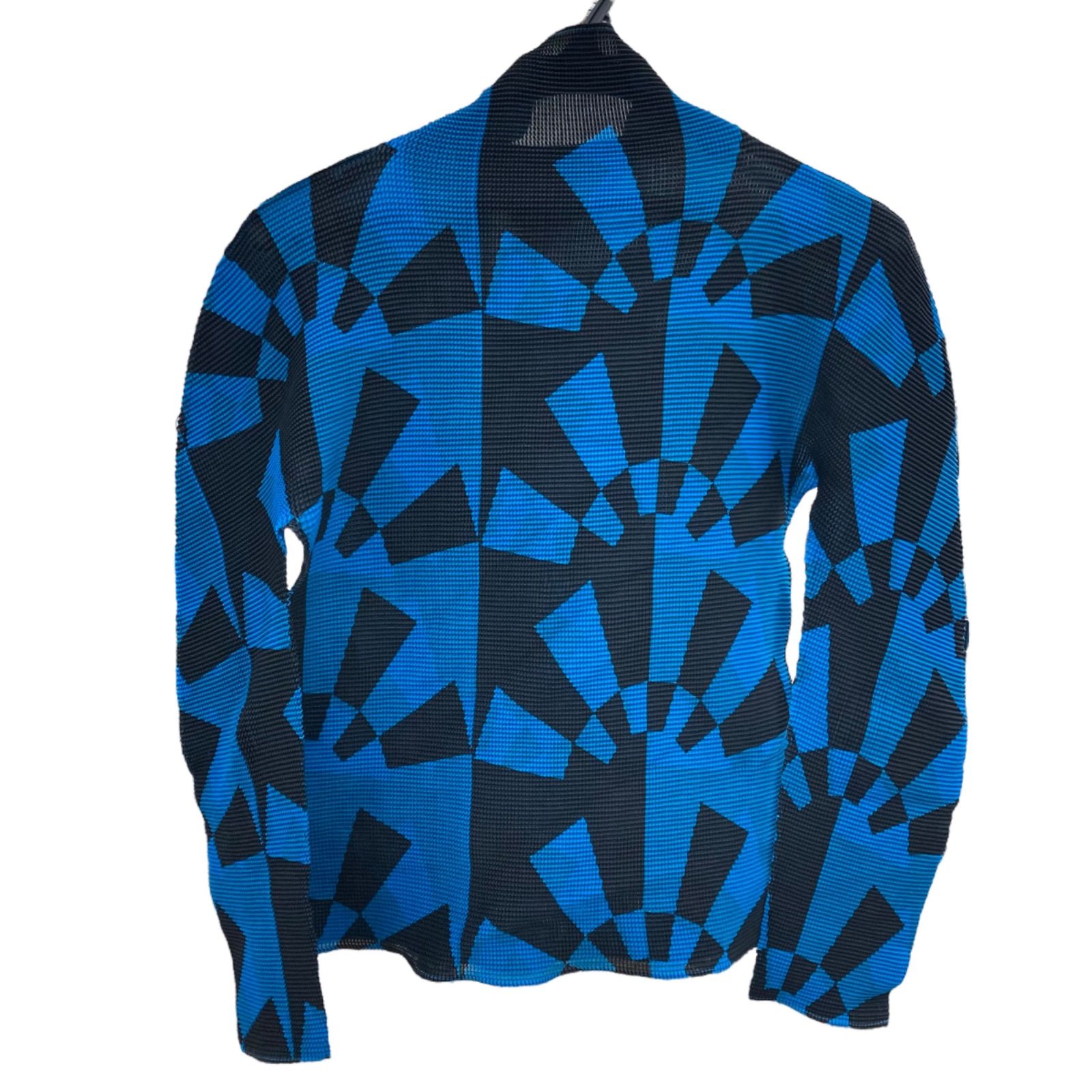 199990 ☆美品☆ me ISSEY MIYAKE ミーバイイッセイミヤケ ハイネック