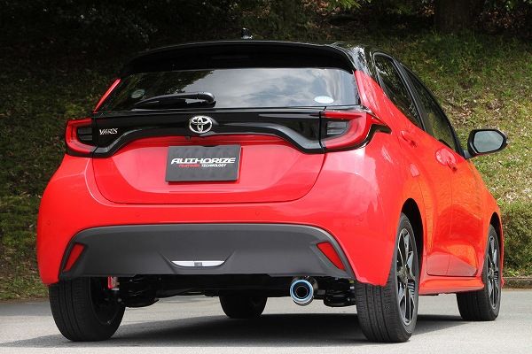 ⭐️ヤリス用 フジツボマフラー【RIVID 840-21141】中古美品