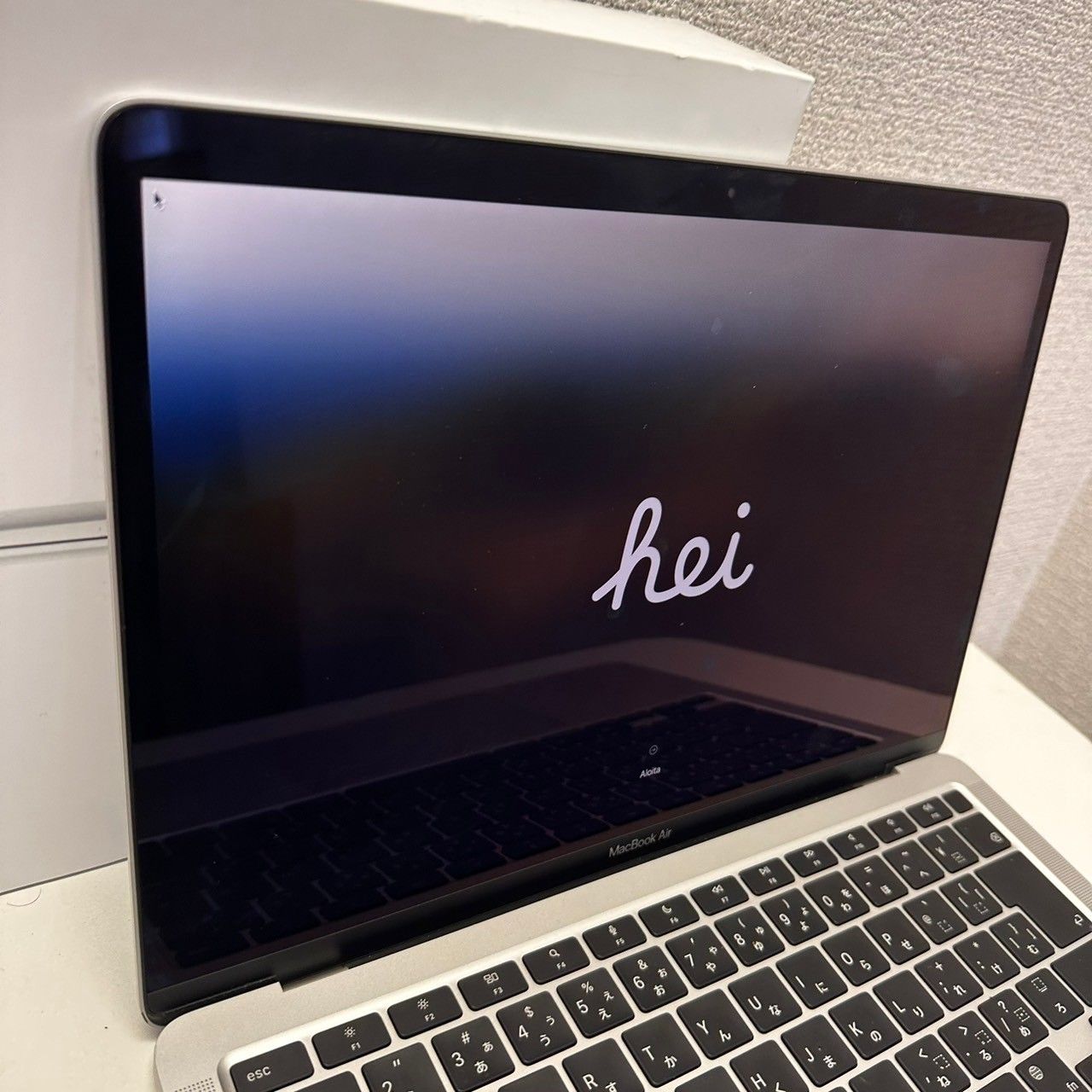 Apple アップル M1チップ搭載 13インチ ノートパソコン PC