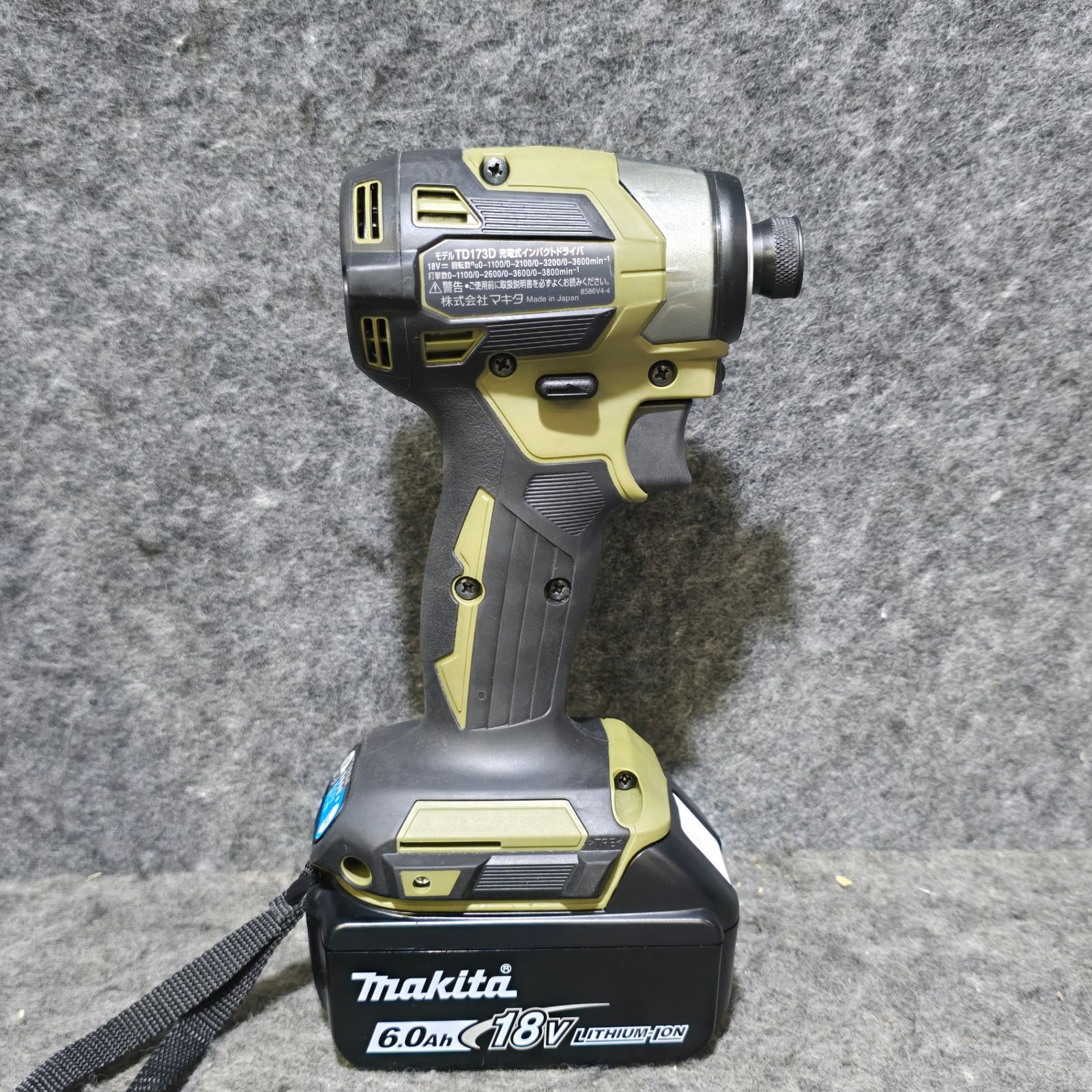 コードレスインパクトドライバー