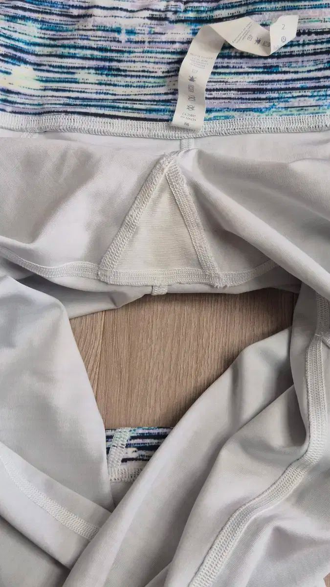 lululemon（ルルレモン） Inspire Crop II 2 サイズ レギンス