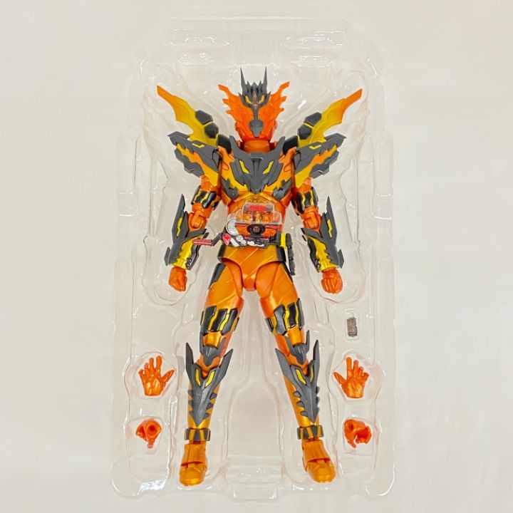 BANDAI - フィギュアーツ  仮面ライダークローズマグマ figuarts 61pVAzZCGlL._AC_SY200_QL15_.jpg
