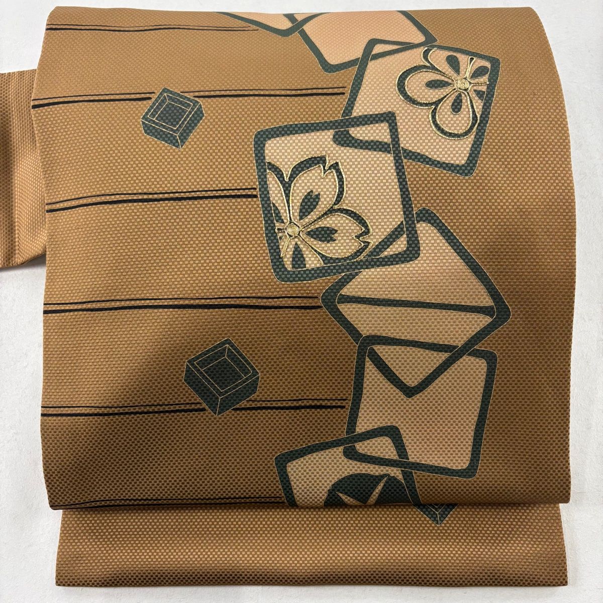 名古屋帯 秀品 桜 梅 金糸 金彩 茶色 正絹