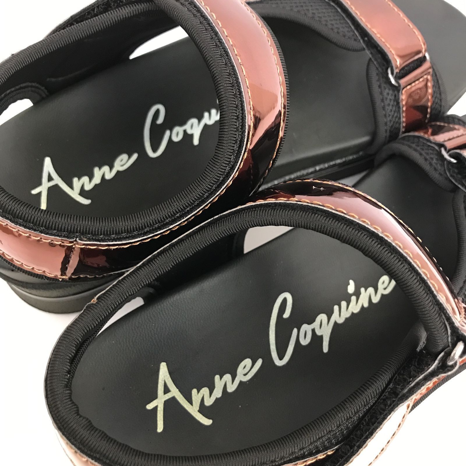 Anne Coquine アンコキーヌ 幅が調整できるストラップサンダル