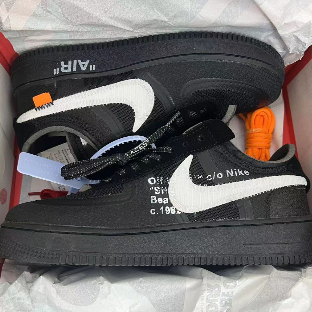 ナイキOFF-WHITE x Nike Air Force 1 Black White 2.0スニーカー