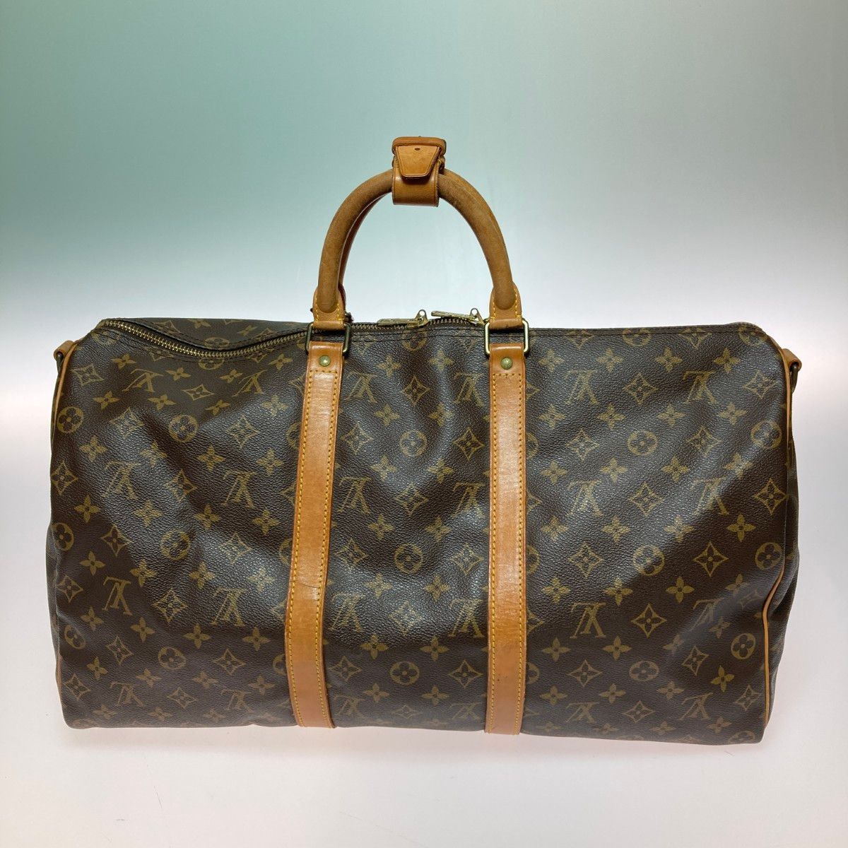 VUITTON