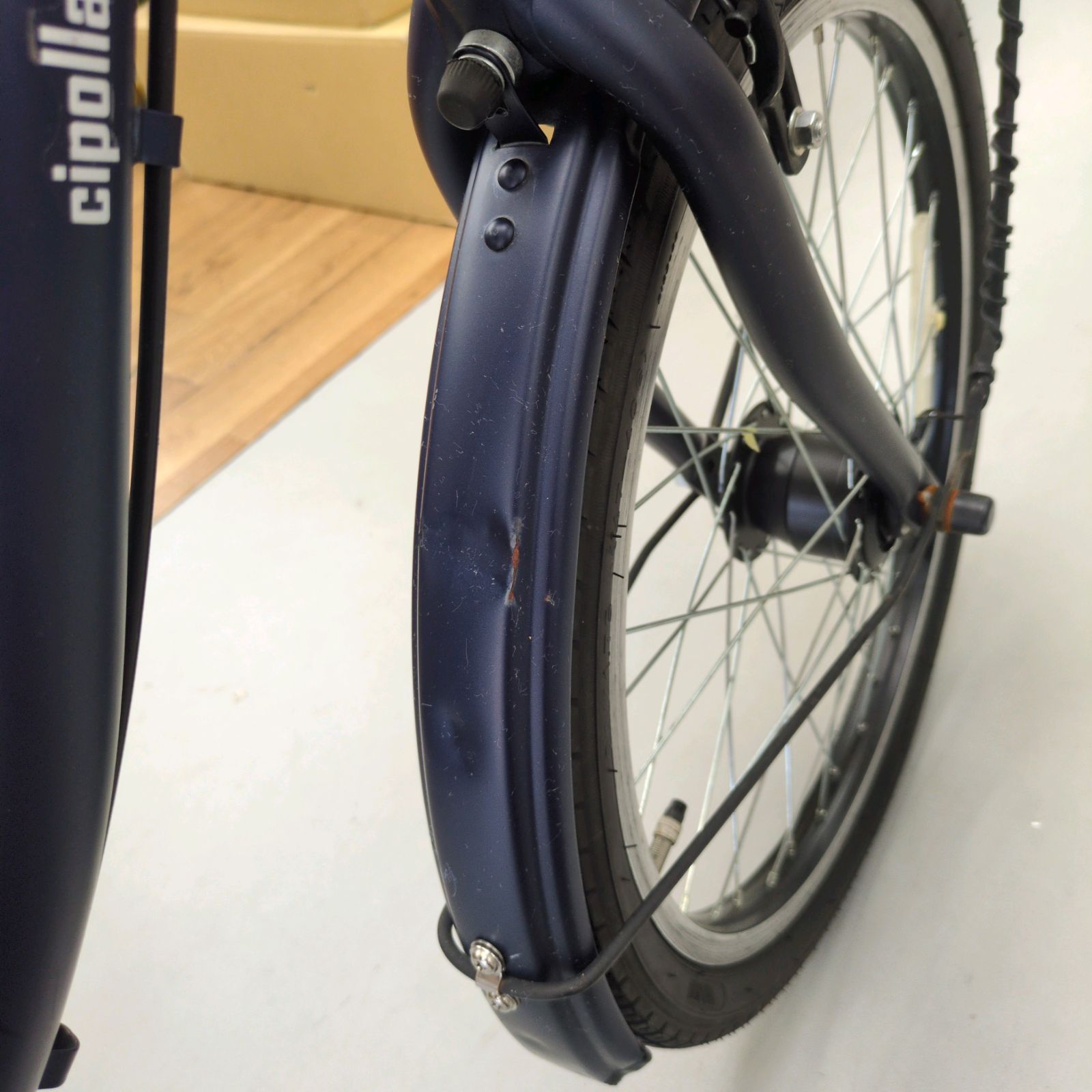 J339 ☆ベル・カギ無☆コンパクト自転車☆welby☆cipolla☆LEDオート