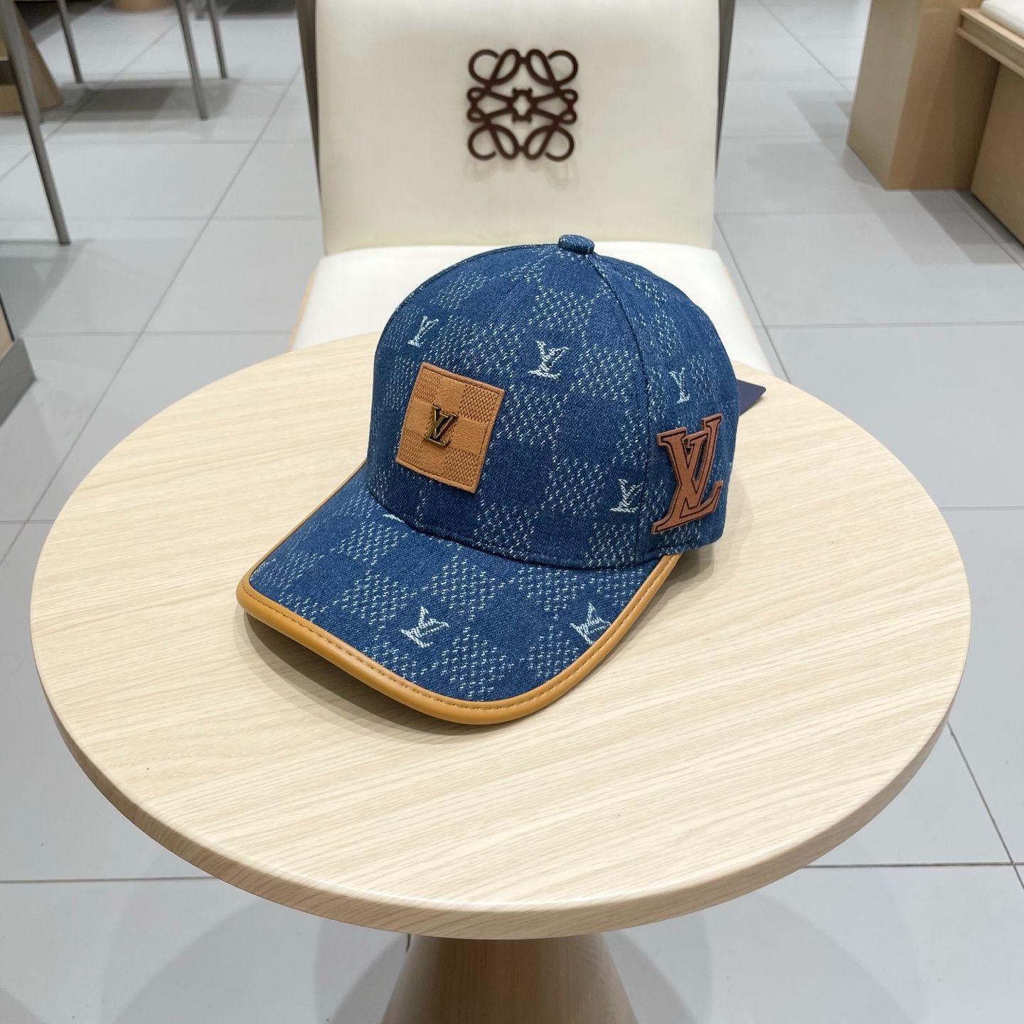 LOUIS VUITTON PARIS ベースボールキャップ 今日特価】Louis Vuitton ユニセックス ベースボールキャップ