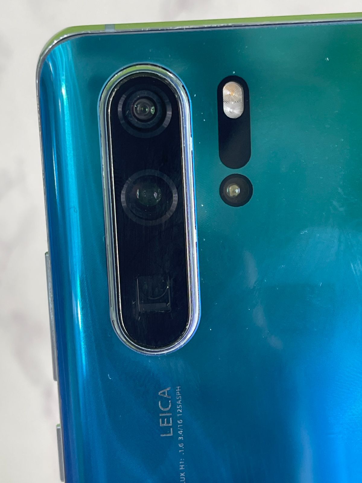 整備済 HUAWEI P30 Pro 128GB SIMフリー Breathing Crystal - メルカリ