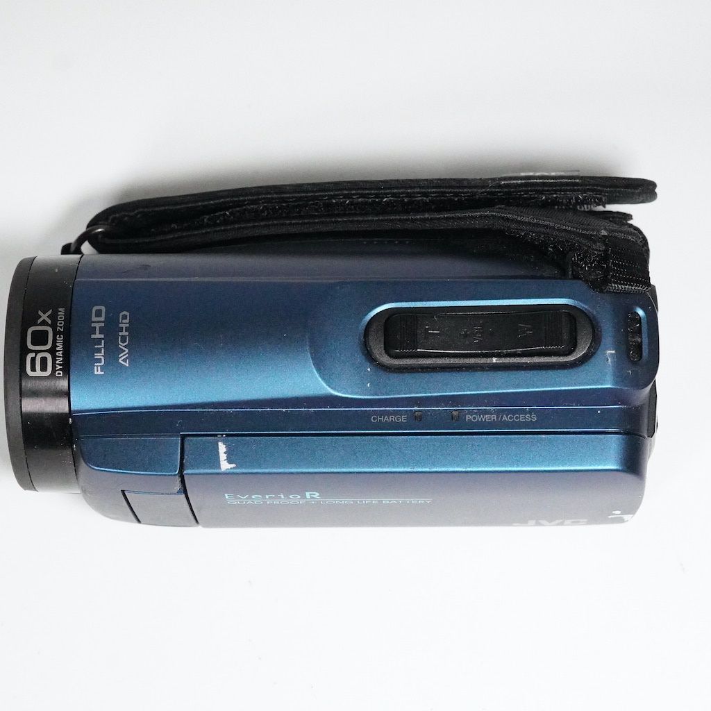 JVC Victor Everio GZ-R480-A ブルー 動作OK 1週間保証 /1425 JVC Victor Everio GZ-R480-A ブルー 動作OK 1週間保証 /1425