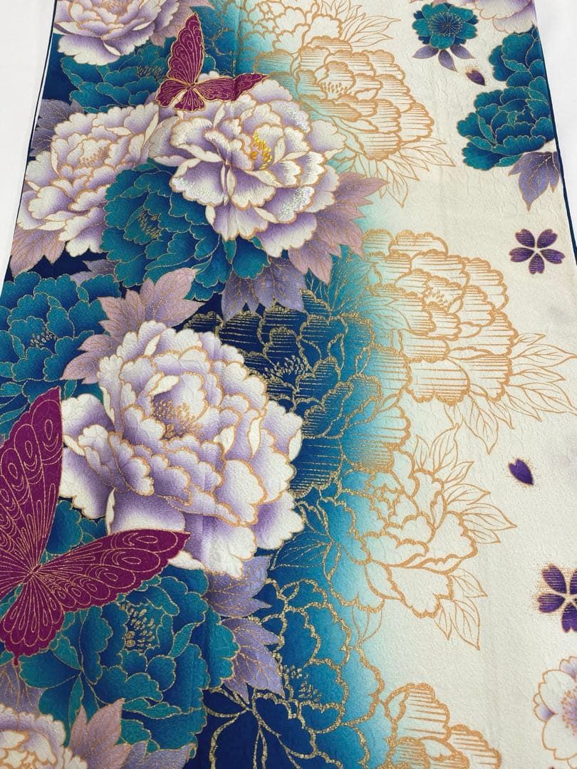 振袖 豪華 金駒 金彩 紋意匠 ラメ刺繍 牡丹 蝶 身丈169cm - メルカリ