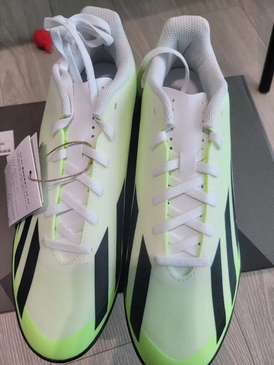 新品 サッカーシューズ adidas(アディダス) 260 265