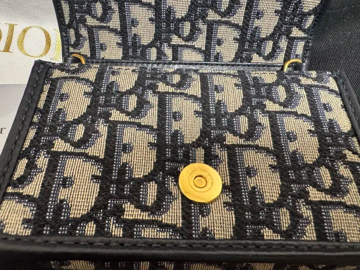 Dior ディオール