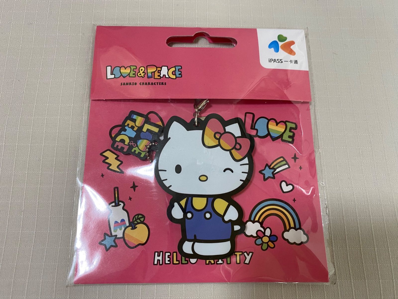 【台湾限定】ハローキティ ドリンクカップ型 iCash ICカード 交通カード 数量限定 レア台湾交通系ICカード サンリオ ハローキティ HELLO