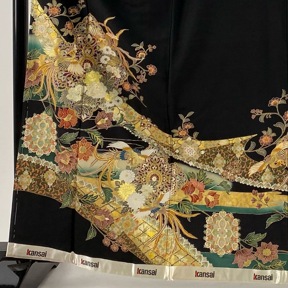 黒留袖 身丈163cm 裄丈66cm M 袷 山本寛斎 落款 鳳凰 華文 金糸 金銀彩 黒 正絹 秀品