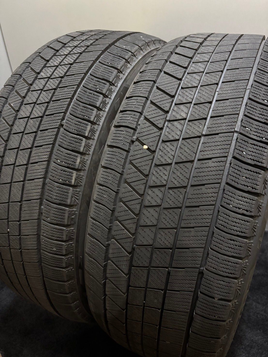245 45R19 BRIDGESTONE VRX3 21年製 スタッドレス 2本 ブリヂストン ブリザック アルファード ヴェルファイア レクサス LS 南10-K225