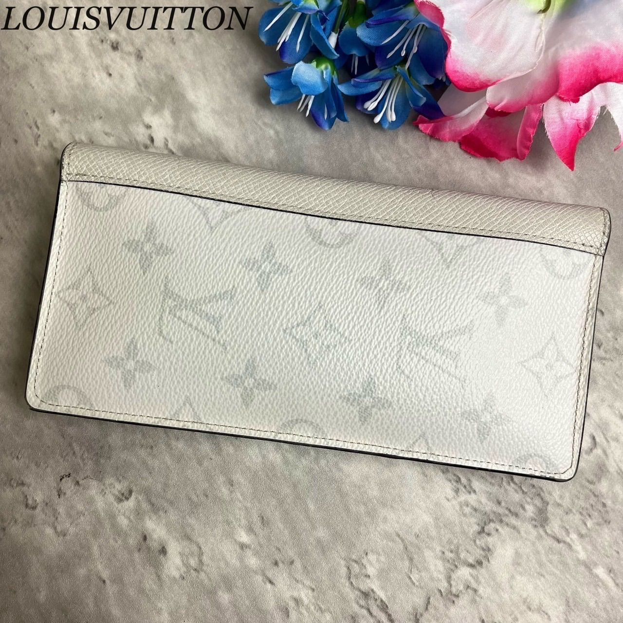 ✨良品✨ LOUISVUITTON ルイヴィトン 長財布 二つ折り財布 ポルトフォイユ ブラザNM タイガラマ モノグラム ICチップ ロゴ型押し  シルバー金具 ウォレット カードケース 定期入れ 小銭入れ レザー メンズ ホワイト 白色 - メルカリ