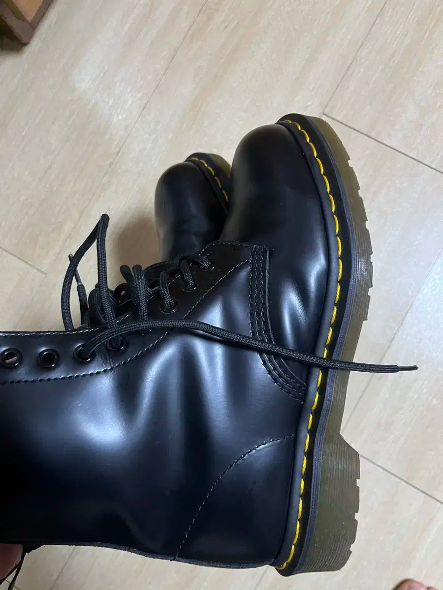 MARTENS