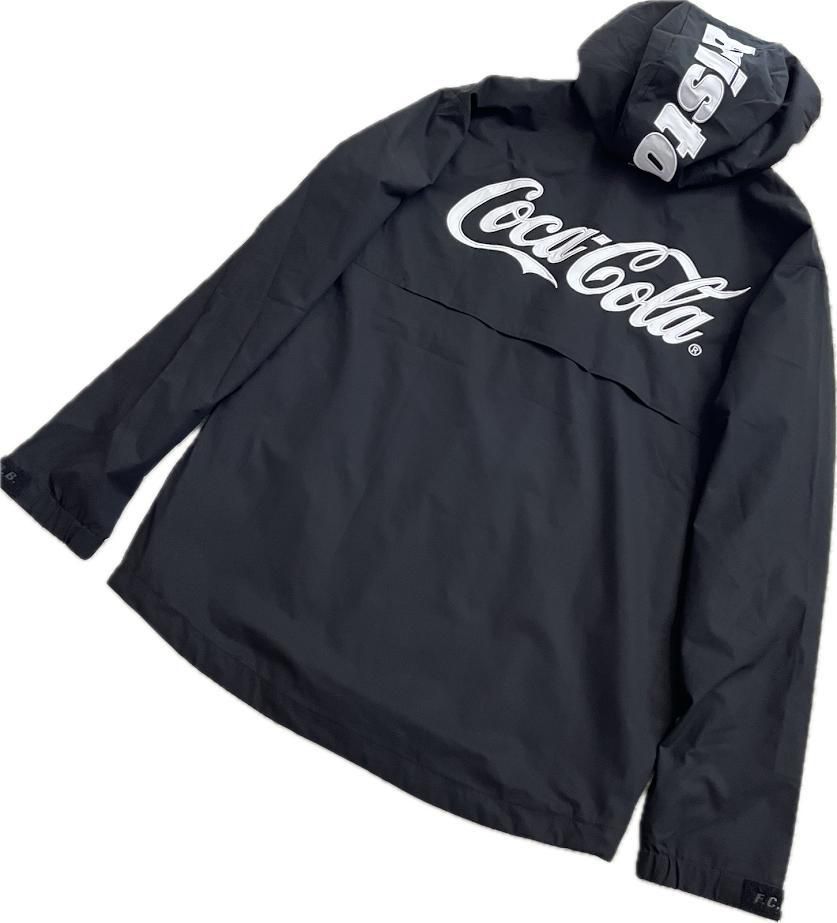 美品】FCRB×コカコーラコラボ ナイロンパーカー Mサイズ 【公式 美品】FCRB×コカコーラコラボ ナイロンパーカー Mサイズ 【公式