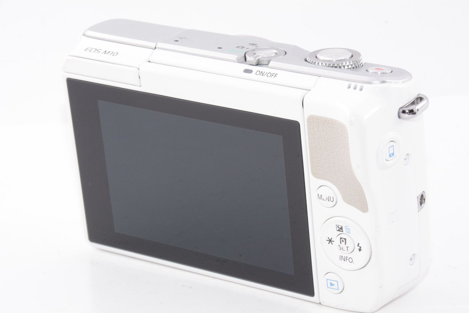 EOS M10