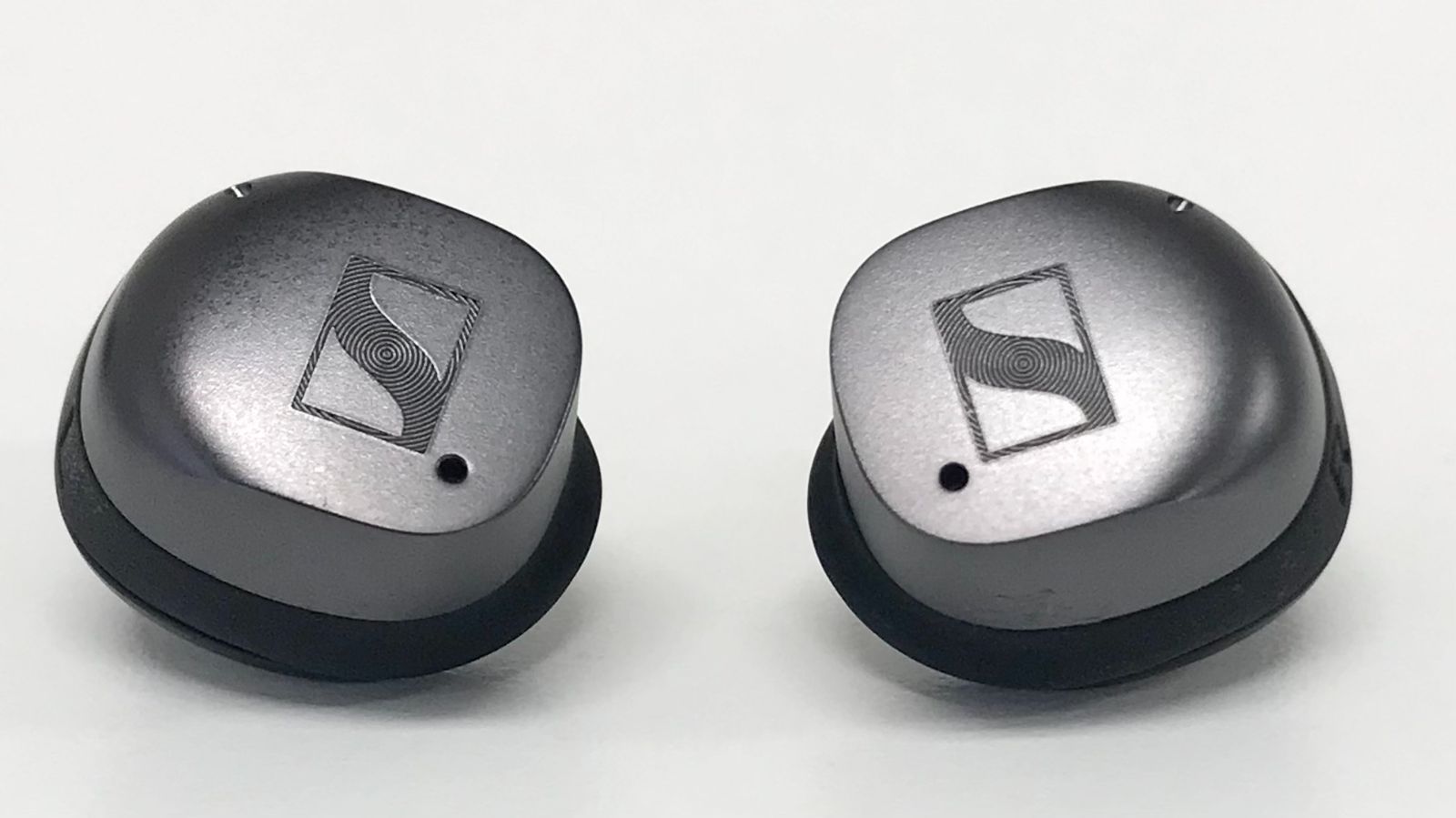θ【動作確認済み】ゼンハイザー MOMENTUM True Wireless 3 - メルカリ