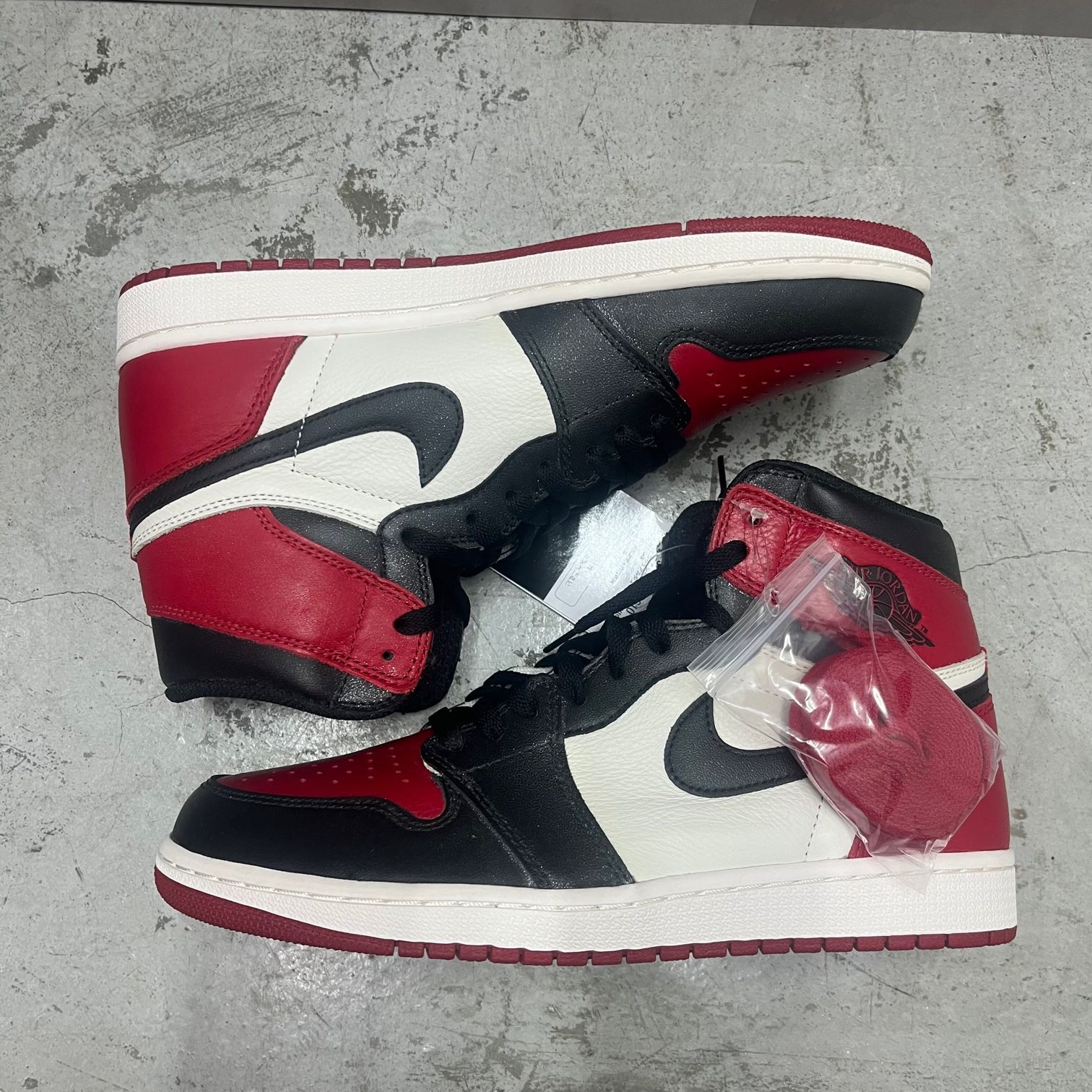 1スタ 27.5cm NIKE CARHARTT WIP AIR FORCE 1 LOW ナイキ カーハート エアフォース 新品未使用 黒タグ付 国内正規 1円スタート supreme  Charhartt WIP - Carhartt WIP × New Balance 990V6 27.5cmの通販 by