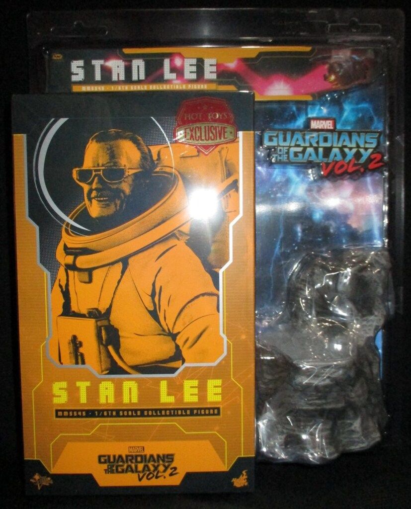 HOTTOYS 1|6TH SCALE COLLECTIBLE FIGURE STAN LEE MMS545