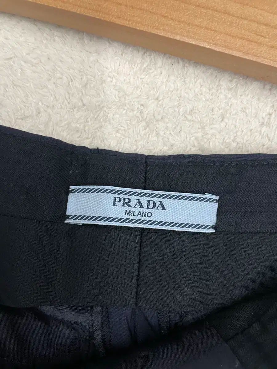 PRADA プラダ