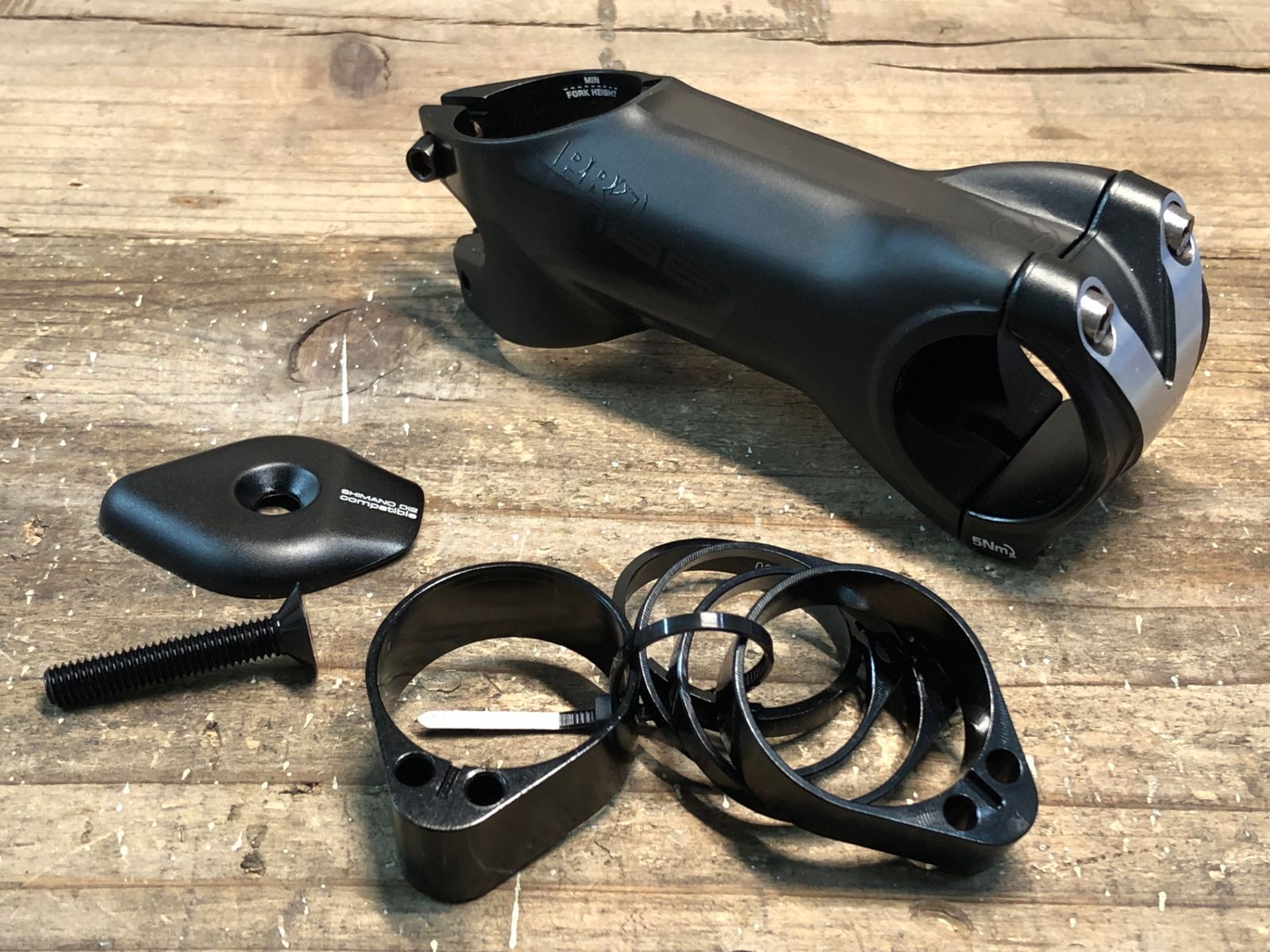 Shimano PRO Vibe ステム 90mm スペーサーセット付き