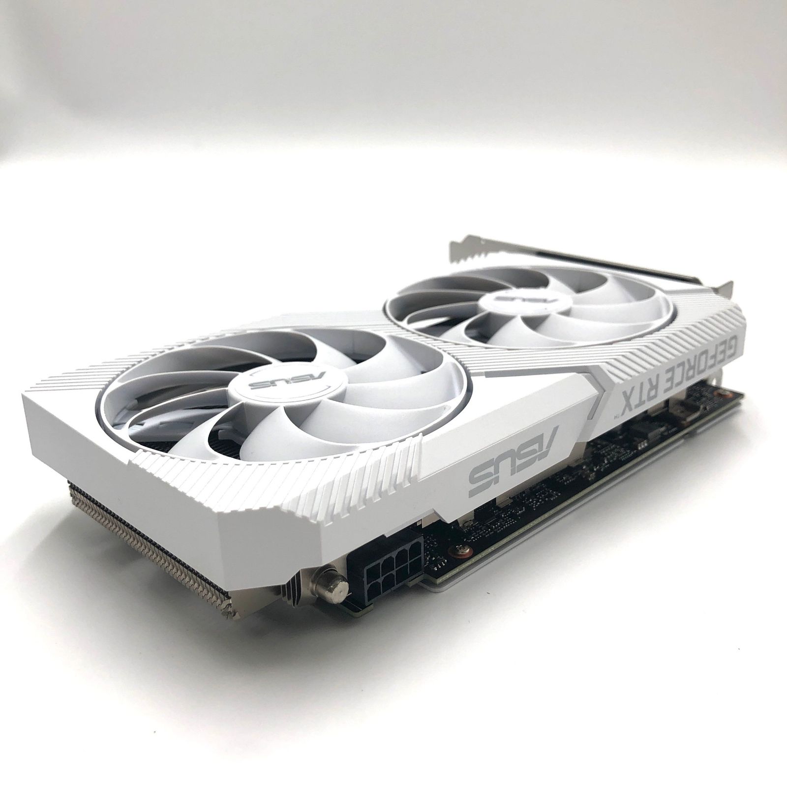 ASUS NVIDIA GeForce RTX 3060 搭載 OC Edition 8GB GDDR6 DUAL-RTX3060-O8G-WHITE/ 国内正規代理店品 - メルカリ