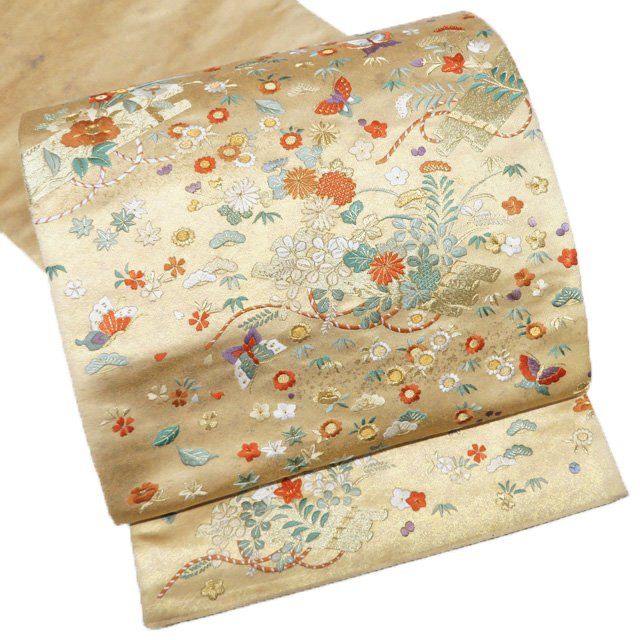 袋帯 中古 正絹 三通 刺繍 花の図 花筏 蝶 引箔 多色 金 A1206