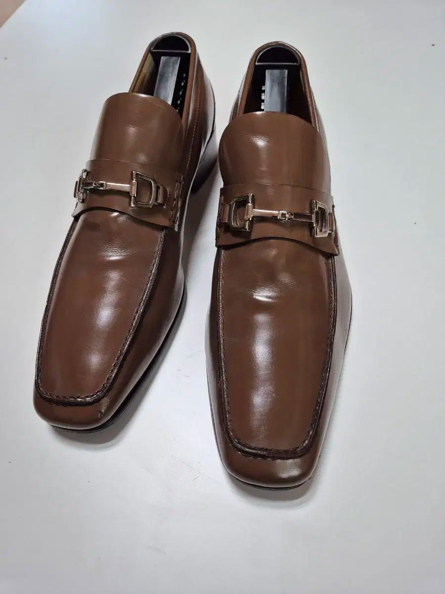 【雷市場（ポンジャン）商品韓国直送】 GUCCI(グッチ) ホースライト ローファー 7 サイズ