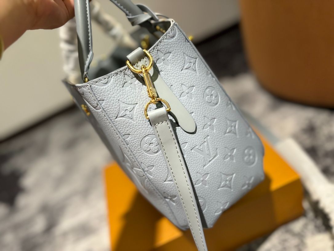 財布 ショルダーバッグ