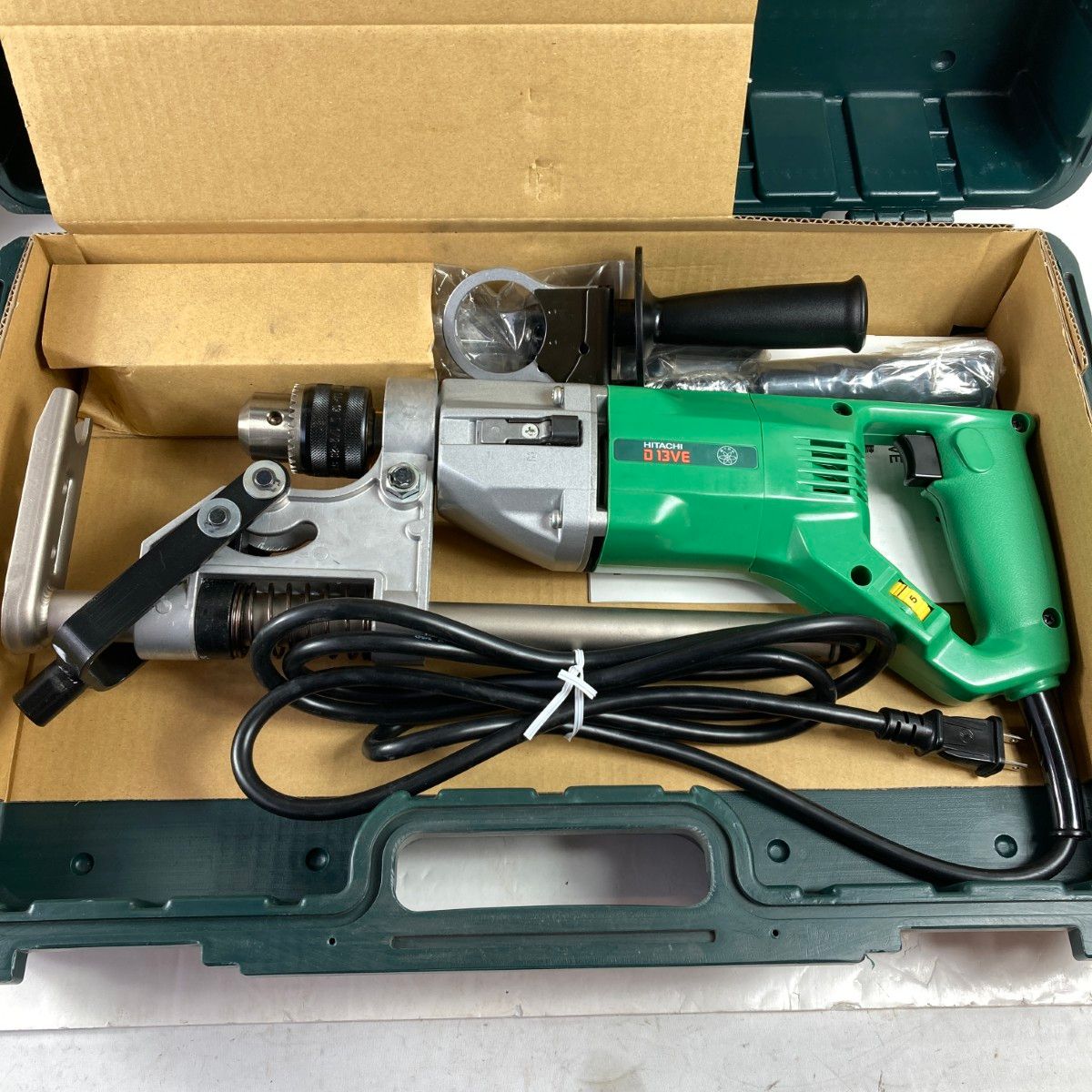 100v