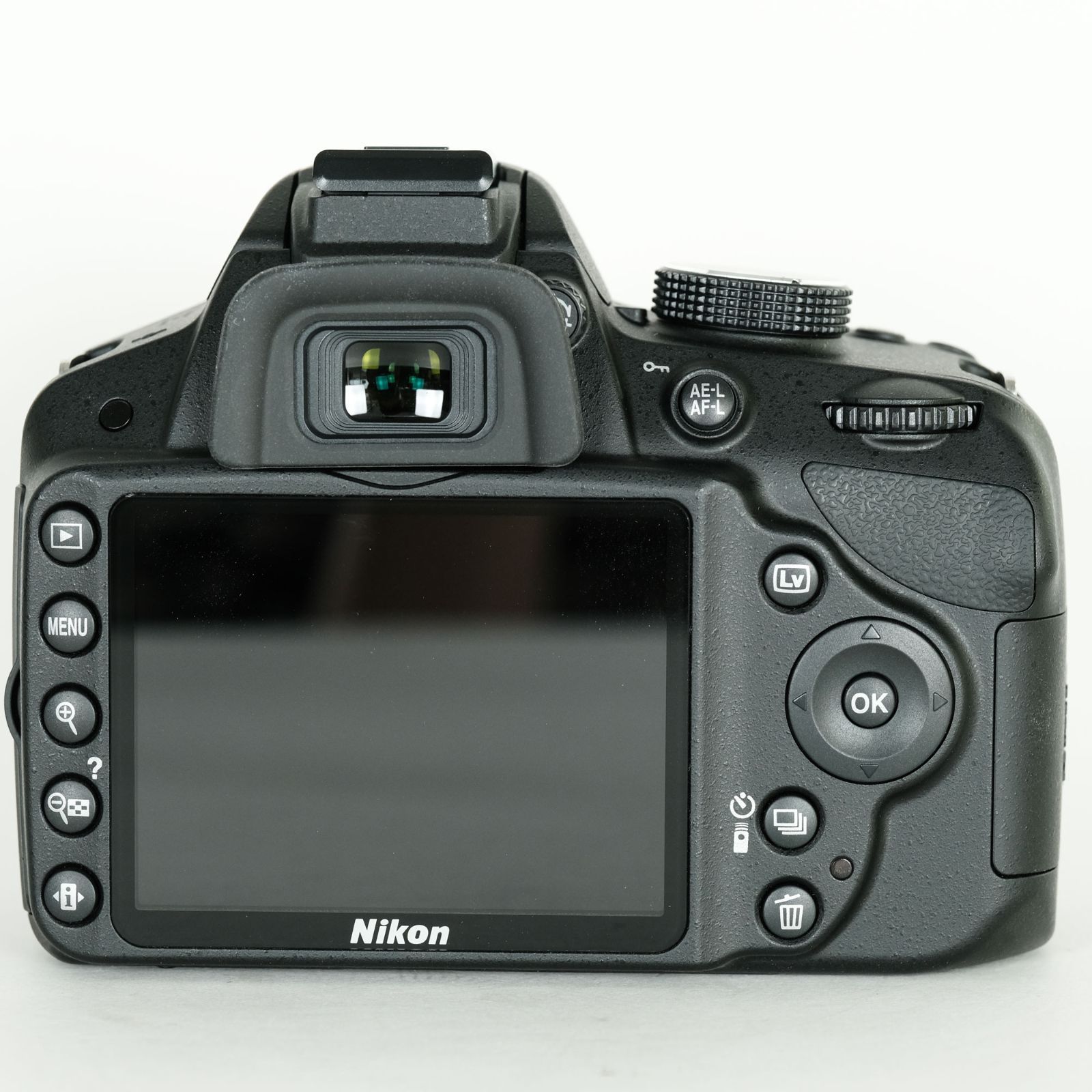 美品｜シャッター数30回] Nikon D3200ボディ ブラック / ニコンF